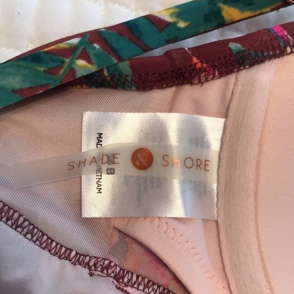 Shade & Shore One Piece Floral Swimsuit - Picture 8 of 12